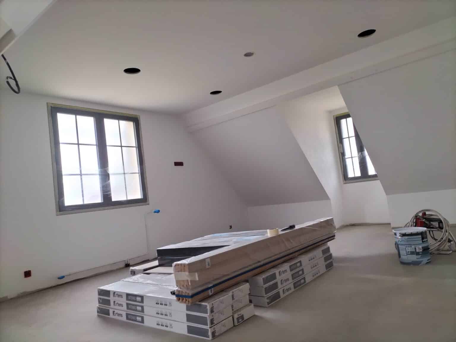 Travaux de peinture intérieure à Dreux – murs et plafonds rénovés par artisan peintre